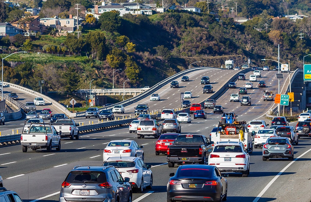 Operational Control and Maintenance Platform for Road Safety